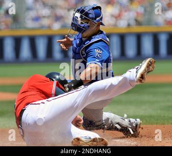 Braves reliever Jesús Cruz impresses with his slingshot