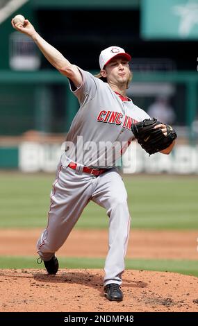 Cincinnati Reds Pitcher Bronson Arroyo (61) pitching in the 6th inning. The  Cincinnati Reds beat the Houston Astros 4 - 2 at Minute Maid Park in  Houston Texas to complete the 3