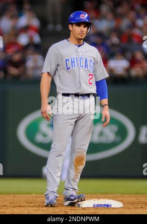 Chicago Cubs' Ryan Theriot, right, steals second base under San