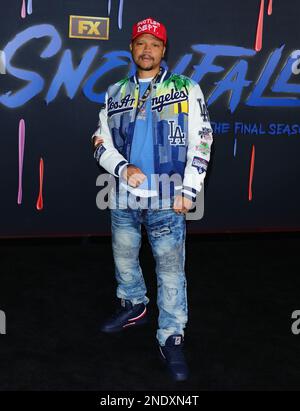 De’ Aundre Bonds arrives at The red carpet for the premiere of the