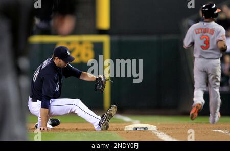 Seattle Mariners second baseman Cesar Izturis (3) during an extended spring  training game against the Los Angeles Dodgers on April 11, 2023 at  Camelback Ranch in Glendale, Arizona. (Tracy Proffitt/Four Seam Images