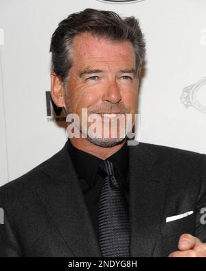 File:Pierce Brosnan Deauville 2019 (fixed spots).jpg - Wikipedia