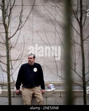 https://l450v.alamy.com/450v/2ne50n8/james-nolan-a-construction-worker-and-911-first-responder-sits-outside-the-construction-site-where-he-is-currently-working-friday-march-12-2010-in-new-york-nolan-one-of-thousands-of-ground-zero-workers-who-claim-to-have-been-sickened-by-dust-and-debris-from-the-world-trade-center-will-have-90-days-to-decide-whether-to-accept-a-settlement-worth-up-to-6575-million-ap-photodavid-goldman-2ne50n8.jpg