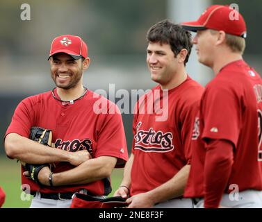 Houston Astros left fielder Carlos Lee during batting practice in a baseball  game in Houston on Wednesday, April 7, 2010. (AP Photo/Bob Levey Stock  Photo - Alamy