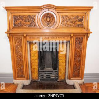 Decorative fireplace in the Victoria Building, Liverpool University Stock Photo