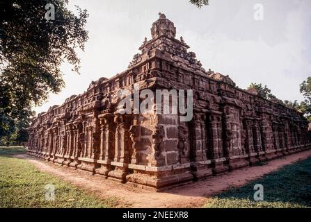 7th century Thiru Parameswara Vinnagaram or Vaikunta Perumal Temple in Kancheepuram Kanchipuram, Tamil Nadu, South India, India, Asia Stock Photo