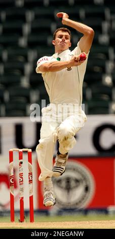 South Africa's Ryan McLaren in action during their fourth test cricket match against England in Johannesburg, South Africa, Thursday, Jan. 14, 2010. (AP Photo)