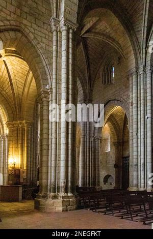 Interior arches along the Nave of the Iglesia de Santa Maria La Blanca, Villalcazara de Sirga, Castilla y Leon, Spain Stock Photo