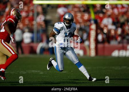 Detroit Lions' Derrick Williams (15) takes the field before an NFL  preseason football game against the Buffalo Bills in Orchard Park, N.Y.,  Thursday, Sept. 1, 2011. (AP Photo/Gary Wiepert Stock Photo - Alamy