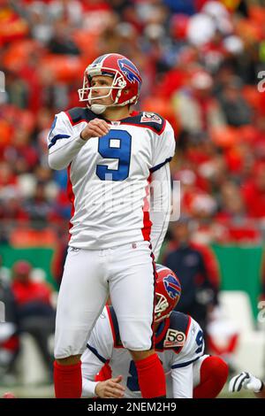 31 October 2010: Bills kicker Rian Lindell sets the ball on the tee for the  kick off. The Kansas City Chiefs defeated the Buffalo Bills 13 to 10 in the  final seconds