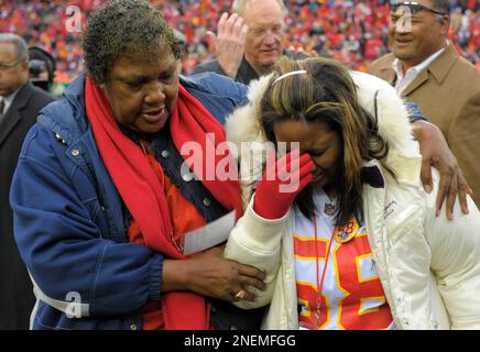 Derrick thomas hi-res stock photography and images - Alamy