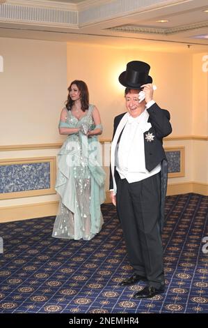 Vienna, Austria. 16th Feb, 2023. Photocall with Richard Lugner (R) in the Opera Ball Robe Stock Photo