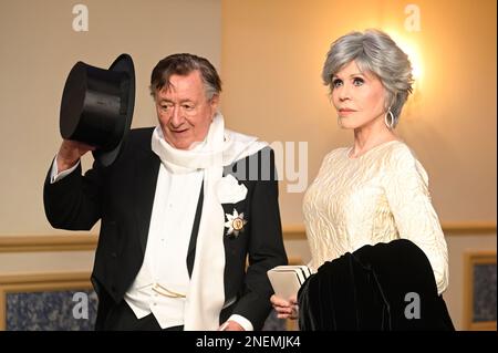 Vienna, Austria. 16th Feb, 2023. Photo session with Jane Fonda (R) and Richard Lugner (L) in the Opera Ball Robe Stock Photo