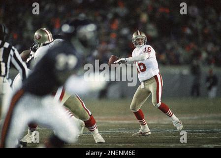 Joe Montana San Francisco 49ers quarterback at the 1989 Super Bowl Stock  Photo - Alamy