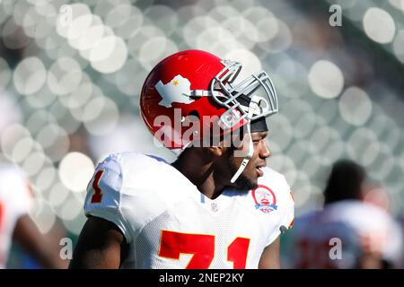 Kansas City Chiefs' Wallace Gilberry (92) before an NFL football game in  Oakland, Calif., Sunday, Nov. 15, 2009. (AP Photo/Ben Margot Stock Photo -  Alamy