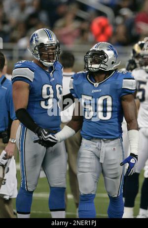 Detroit Lions' Dewayne White (99) goes up against Washington Redskins'  Chris Samuels in an NFL football game Sunday, Sept. 27, 2009 in Detroit.  (AP Photo/Duane Burleson Stock Photo - Alamy