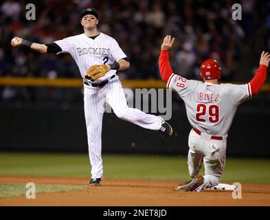 Philadelphia Phillies left fielder Raul Ibanez during a baseball game  against the San Francisco Giants, Wednesday, Sept. 22009, in Philadelphia.  (AP Photo/Matt Slocum Stock Photo - Alamy