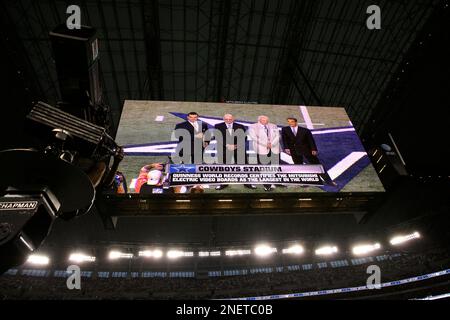 Dallas Cowboys Stadium: World's largest HD video display, says Guinness