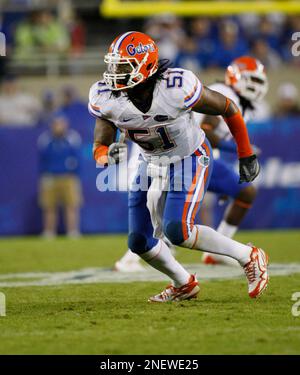 Florida linebacker Brandon Spikes during the first half of their NCAA  college football game against Kentucky in Lexington, Ky., Saturday, Sept.  26, 2009. (AP Photo/Ed Reinke Stock Photo - Alamy