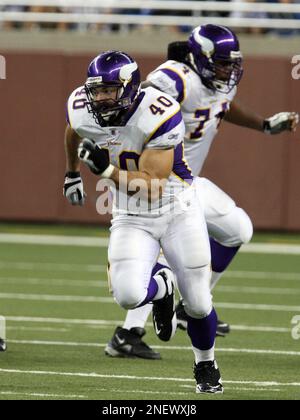 Minnesota Vikings Jim Kleinsasser (40) warms up prior to a game against the  Minnesota Vikings at Heinz field in Pittsburgh PA. Pittsburgh won the game  27-17. (Credit Image: © Mark Konezny/Southcreek Global/ZUMApress.com