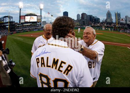 Former Pittsburgh Pirates starting pitcher Steve Blass, makes a ceremonial  first pitch during a pregame retirement ceremony for the 1971 World Series  champion and team broadcaster before the baseball game between the