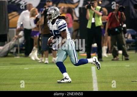 Dallas Cowboys wide receiver Isaiah Stanback (86) during a preseason NFL  football game against the San Francisco 49ers, Saturday, Aug. 29, 2009 in  Arlington, Texas. (AP Photo/LM Otero Stock Photo - Alamy