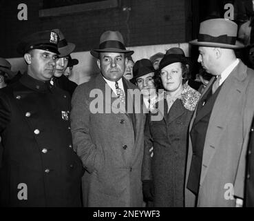 Shield For Murder, (from Left): John Agar, Marla English, 1954 Stock 