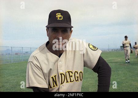 8x10 photo, baseball, Larry Bowa, Chicago Cubs, Batting Cage 1984