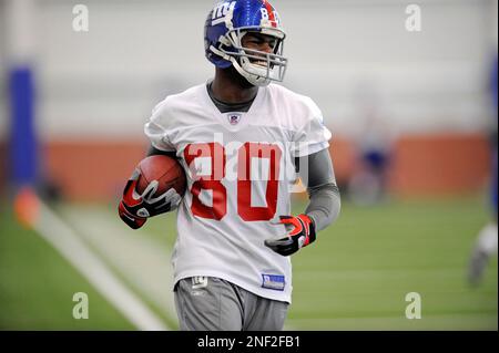 New York Giants wide receiver Mario Manningham scores a touchdown against  the Philadelphia Eagles during NFL action at The New Meadowlands Stadium in  East Rutherford, New Jersey, on Sunday, December 19, 2010. (