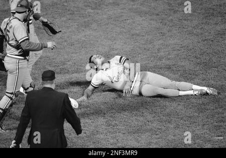 Milwaukee Brewers batter Ted Simmons follows through on his home