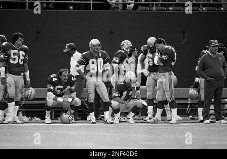 https://l450v.alamy.com/450v/2nf40de/seattle-seahawks-quarterback-dave-krieg-right-reacts-on-the-sidelines-as-the-clock-runs-down-on-the-seahawks-17-14-loss-to-the-new-york-jets-at-giants-stadium-in-east-rutherford-nj-oct-27-1985-krieg-had-just-been-intercepted-with-second-left-in-the-game-to-seal-the-loss-receiver-steve-largent-is-at-left-ap-photoray-stubblebine-2nf40de.jpg