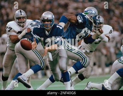 Los Angeles Raiders Lyle Alzado gives a fist of Victory after the Raiders  beat the Pittsburgh Steelers in playoff game in Los Angeles on Sunday, Jan.  2, 1984, 38-10. The victory advanced