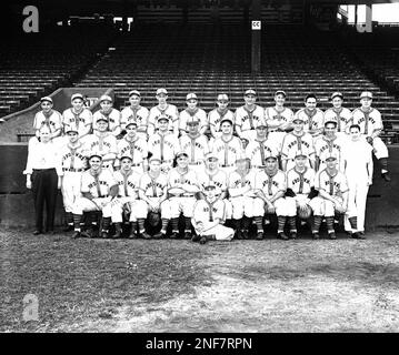 A team picture of the St. Louis Browns, Sept. 30, 1953, just before the  season ended. From left, top row: Satchel Paige, Don Larsen, Lou Kretlow,  Mike Blyzka, Vic Wertz, Dick Littlefield