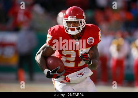 Kansas City Chiefs running back Larry Johnson (27) scrambles for yardage  during the Chargers 37-7 victory over the Chiefs at Arrowhead Stadium in  Kansas CIty, Missouri. (Credit Image: © Jacob Paulsen/Southcreek  Global/ZUMApress.com Stock Photo