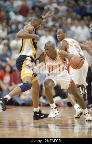 Mookie Blaylock Tries To Drive On Mike, '97 East Semis.