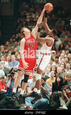 Luc longley hi-res stock photography and images - Alamy 