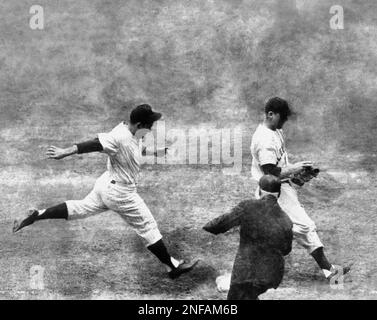 MAJESTIC  YOGI BERRA New York Yankees 1951 Cooperstown Baseball