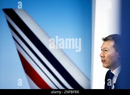 PARIS - Benjamin Smith, CEO Air France-KLM during the explanation of the annual figures of the airline Air France-KLM. ANP KOEN VAN WEEL netherlands out - belgium out Stock Photo