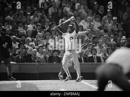 Baltimore Orioles' pitcher Mike Boddicker, right, is congratulated