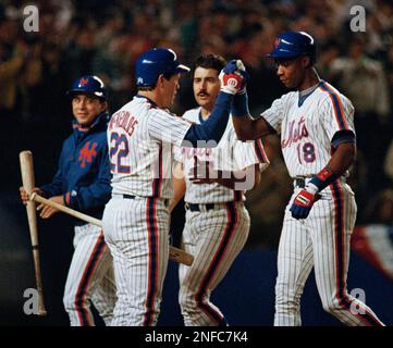 Mookie Wilson of New York Mets is shown iin 1986. (AP Photo Stock Photo -  Alamy