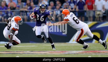 Cleveland Browns center Ryan Pontbriand (64) before an exhibition football  game Saturday, Aug. 15, 2009, in Green Bay, Wis. (AP Photo/Jim Prisching  Stock Photo - Alamy