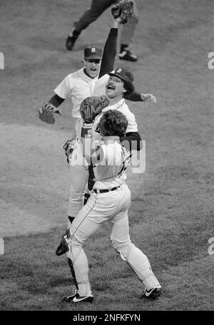 Willie Hernandez and Lance Parrish celebrate winning the 1984 World Series.