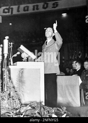 Joseph Goebbels In The Reichstag Elections On 12 11 1933 Stock Photo