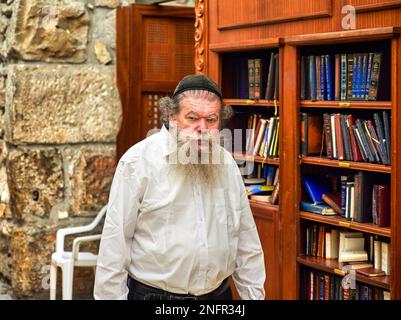 Jerusalem Israel. Orthodox jews praying at the wailing wall Stock Photo