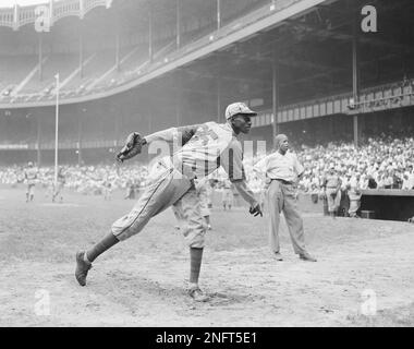 When the Monarchs Reigned: Kansas City's 1942 Negro League