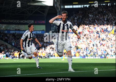 Chris Brunt of West Bromwich Albion celebrates after scoring a goal Barclays Premier League - West Bromwich Albion v Wolverhampton Wanderers 16/10/2011 Stock Photo