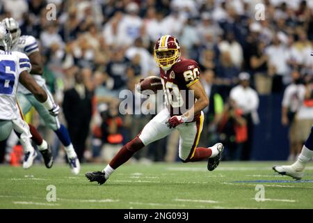 Washington Redskins Keenan McCardell (80) and James Thrash