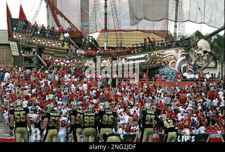 Pirate Ship at the Raymond James Football Stadium in Tampa, Florida where  the Tampa Bay Buccaneers team plays Stock Photo - Alamy