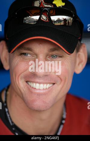 Houston Astros designated hitter Craig Biggio smiles before the start of a  baseball game against the Texas Rangers, Friday, June 22, 2007, in  Arlington, Texas. (AP Photo/Matt Slocum Stock Photo - Alamy