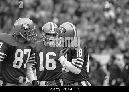 San Francisco Giants Jack Clark (22) in action during a game at Candlestick  Park in San Francisco, California. Jack Clark played for 18 years with 5  different teams.(AP Photo/David Durochik Stock Photo 